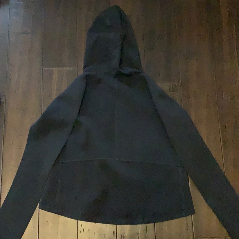 Lululemon Black Athletic Jacket - image 3